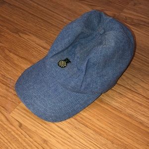 Baseball hat (pineapple decal)